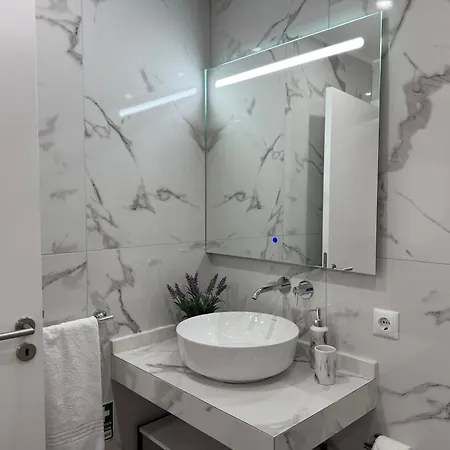 Lombinho 3* 波尔图达克鲁斯
